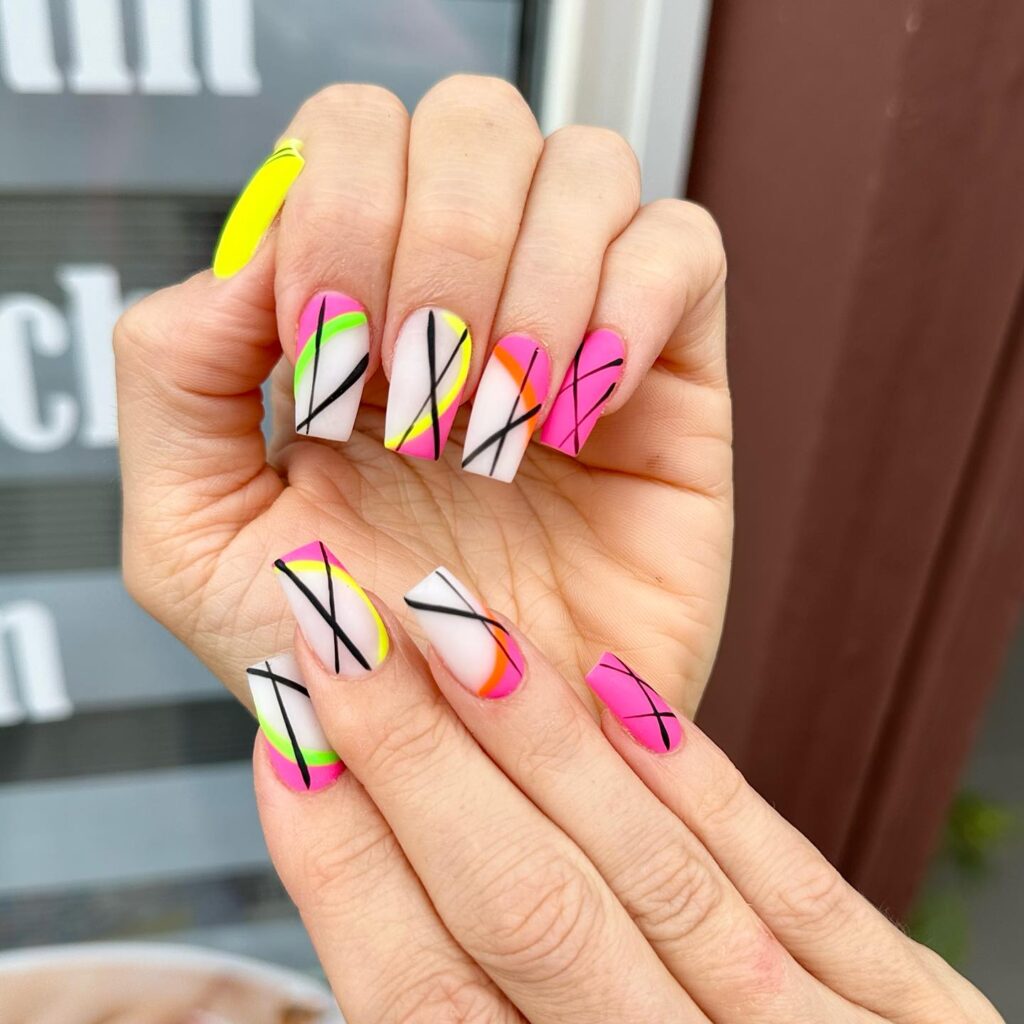 23 Stunning Neon Nail Designs That Will Make Your Hands Impossible to Ignore ✨ 8