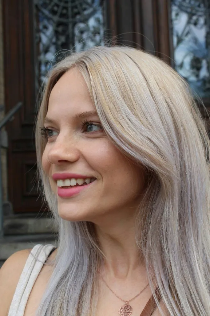 14 Stunning Silver Hair Looks Worth Saving (Straight, Wavy & Everything In Between!) 10