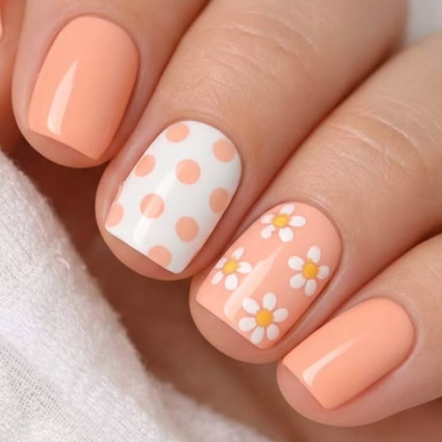 20 Stunning Nail Designs That Will Break the Internet in 2026 (Save These Before They're Gone!) 15