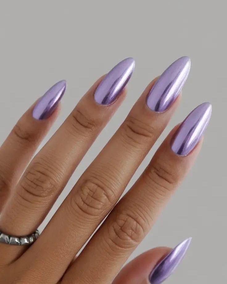 16 Chrome Nail Looks You'll Want to Save for Later 698737967 122337882428021234 3803823371057598535 n