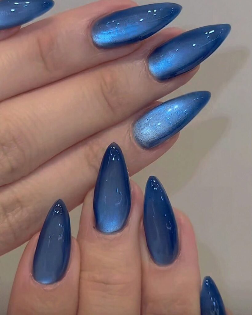 16 Chrome Nail Looks You'll Want to Save for Later 743817629 1266934386496497 8530852884520255088 n