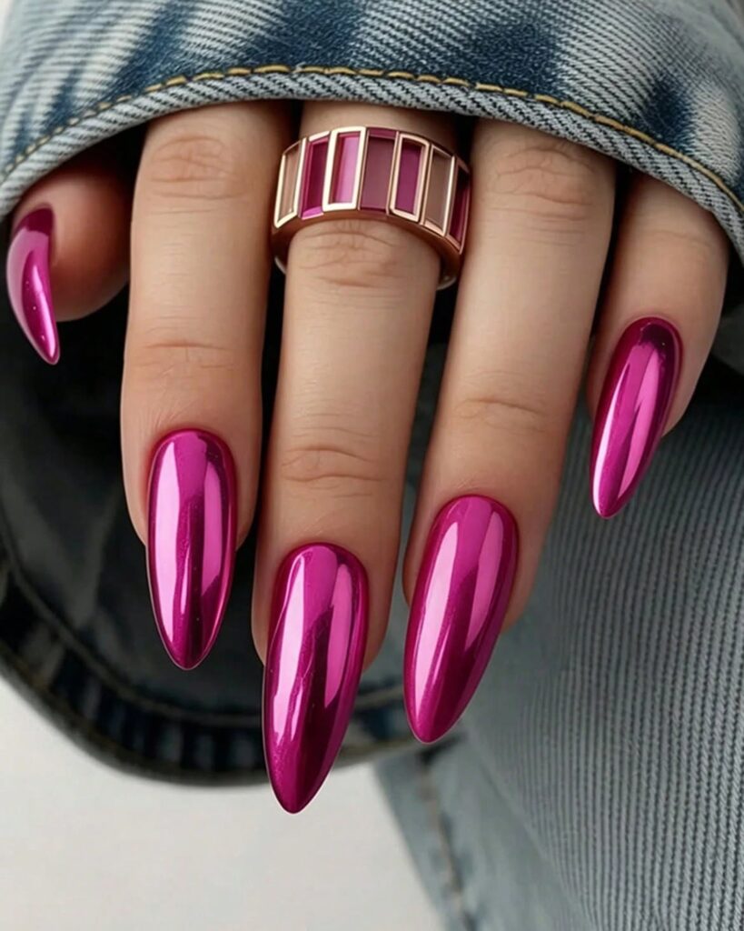 16 Chrome Nail Looks You'll Want to Save for Later 745843986 1266934329829836 8383277639867368445 n