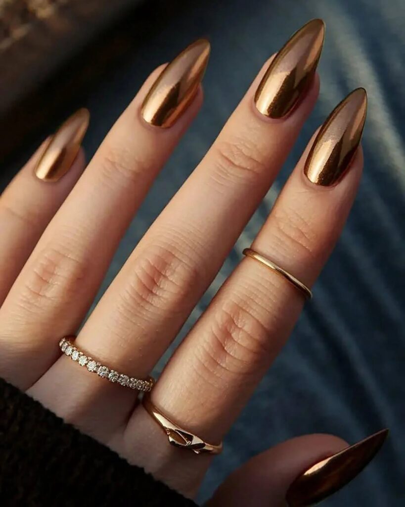 16 Chrome Nail Looks You'll Want to Save for Later 746295155 1266933969829872 442080914484445329 n