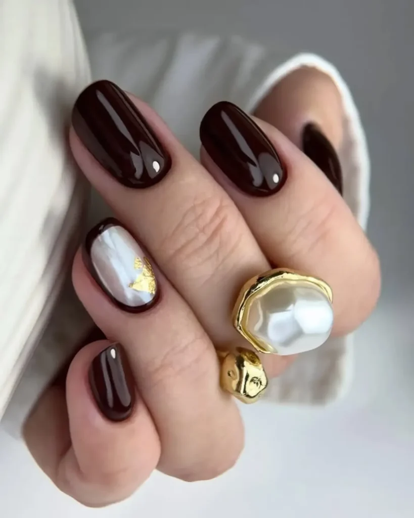18 Stunning Fall Nail Ideas for a Cozy & Trendy Autumn Look 1000563846
