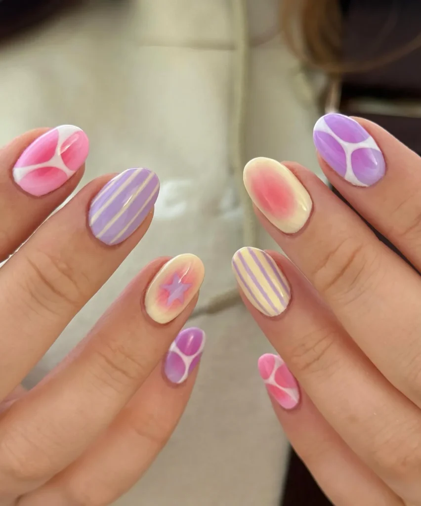 23 Pastel Nail Designs That Are Perfect for a Soft, Colorful Manicure 17