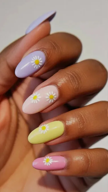 23 Pastel Nail Designs That Are Perfect for a Soft, Colorful Manicure 21